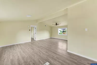 31919 N Lake Creek Dr #72, Tangent, OR 97389 - Photo 7
