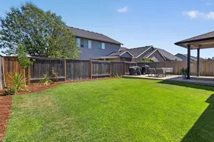 1571 SE Barberry Ave, Dallas, OR 97338 - Photo 33