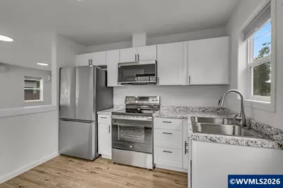 905 20th St SE, Salem, OR 97301 - Photo 15