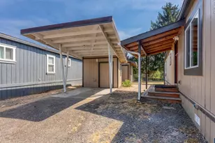906 SW Alder St, Dundee, OR 97115 - Photo 3
