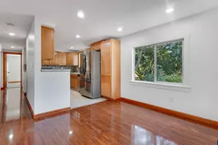 906 SW Alder St, Dundee, OR 97115 - Photo 9