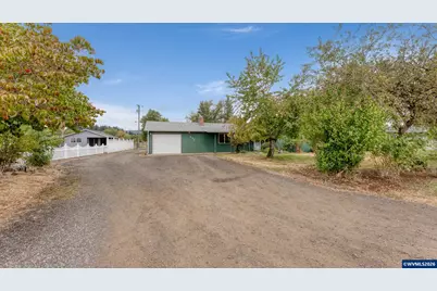 880 Hillview Dr, Lebanon, OR 97355 - Photo 43