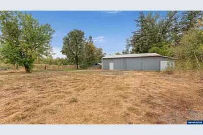 880 Hillview Dr, Lebanon, OR 97355 - Photo 5