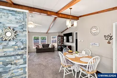 2374 Greentree Ct NE, Salem, OR 97305 - Photo 3