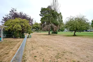 1090 Randolph Rd, Woodburn, OR 97071 - Photo 41