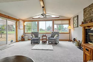 1090 Randolph Rd, Woodburn, OR 97071 - Photo 7