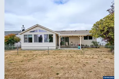 1090 Randolph Rd, Woodburn, OR 97071 - Photo 31