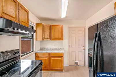 2260 Electric St SE, Salem, OR 97302 - Photo 11