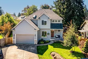 207 Sweden Cir, Silverton, OR 97381 - Photo 1