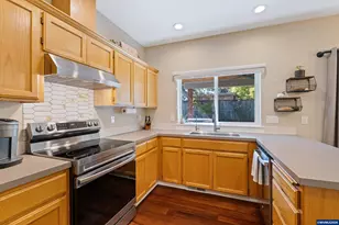 207 Sweden Cir, Silverton, OR 97381 - Photo 15