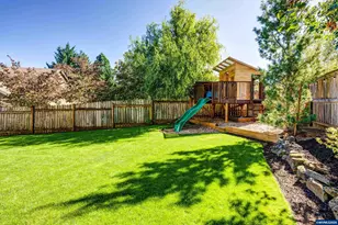 207 Sweden Cir, Silverton, OR 97381 - Photo 43