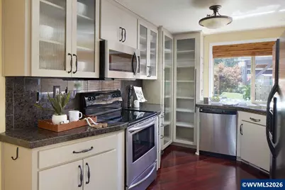 3367 NW Walnut Bl, Corvallis, OR 97330 - Photo 17