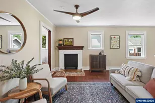1919 5th St NE, Salem, OR 97301 - Photo 11