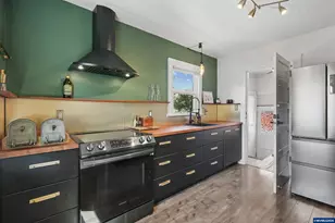 1919 5th St NE, Salem, OR 97301 - Photo 17
