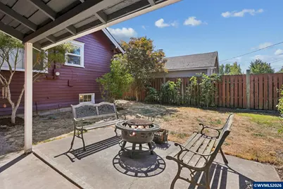 1919 5th St NE, Salem, OR 97301 - Photo 37