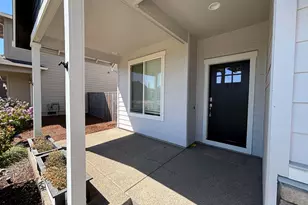 4325 Somerset Dr NE, Albany, OR 97322 - Photo 3