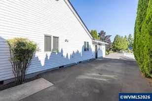 852 Ashby Ct, McMinnville, OR 97128 - Photo 35