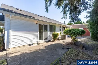 852 Ashby Ct, McMinnville, OR 97128 - Photo 33