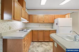 1699 N Terry St, Eugene, OR 97402 - Photo 19