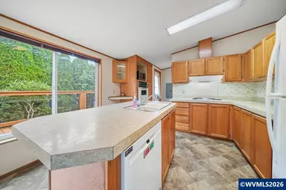 1699 N Terry St #63, Eugene, OR 97402 - Photo 17