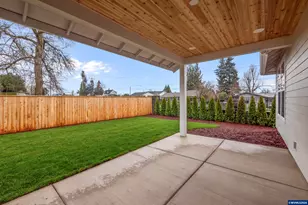 317 NE Clay St, Sublimity, OR 97385 - Photo 35