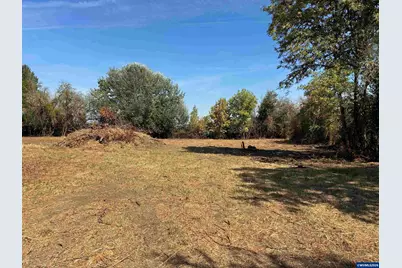 Se Holman Av, Dallas, OR 97338 - Photo 5