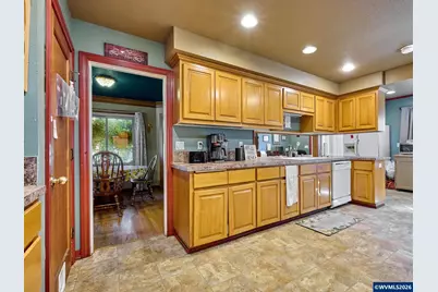 1145 Columbia St NE, Salem, OR 97301 - Photo 11