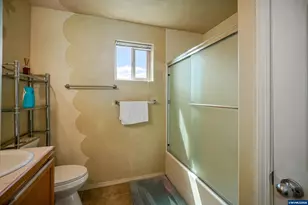 1725 Neota St NE, Salem, OR 97301 - Photo 21
