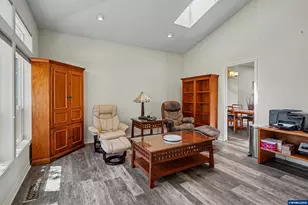 660 Snead Dr NE, Keizer, OR 97303 - Photo 13