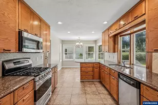 4135 Rivercrest Dr N, Keizer, OR 97303 - Photo 13