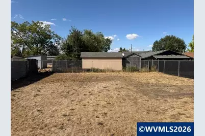 443 Tangent St, Lebanon, OR 97355 - Photo 9
