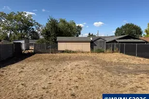 443 Tangent St, Lebanon, OR 97355 - Photo 9
