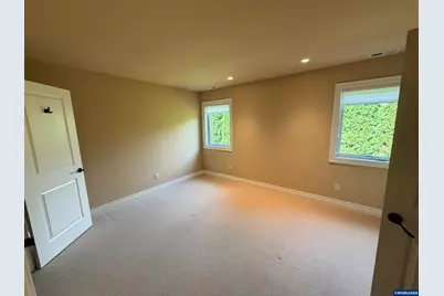 2070 SW Whiteside Dr, Corvallis, OR 97333 - Photo 27