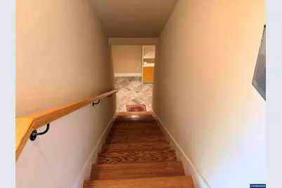 2070 SW Whiteside Dr, Corvallis, OR 97333 - Photo 33