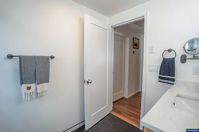 599 E St, Lebanon, OR 97355 - Photo 21