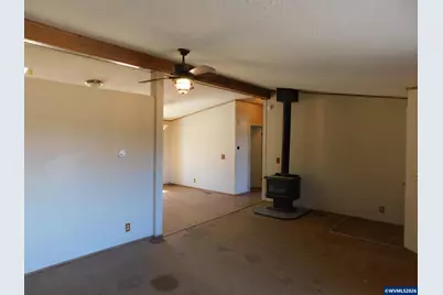 38910 S Prospect Dr, Molalla, OR 97038 - Photo 11