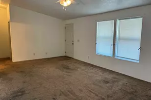 6793 Lakeside Dr NE, Salem, OR 97305 - Photo 5