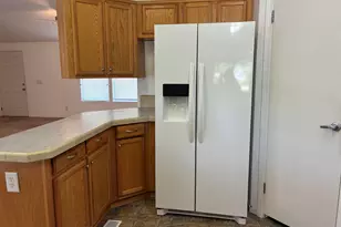 6793 Lakeside Dr NE, Salem, OR 97305 - Photo 11
