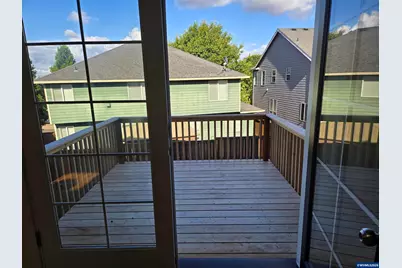 394 Golden Eagle St NW, Salem, OR 97304 - Photo 11
