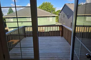 394 Golden Eagle St NW, Salem, OR 97304 - Photo 11