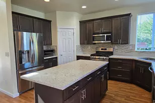 394 Golden Eagle St NW, Salem, OR 97304 - Photo 7