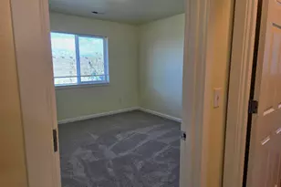 394 Golden Eagle St NW, Salem, OR 97304 - Photo 21