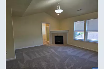 394 Golden Eagle St NW, Salem, OR 97304 - Photo 17