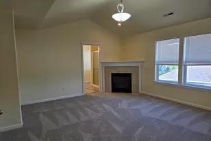 394 Golden Eagle St NW, Salem, OR 97304 - Photo 17