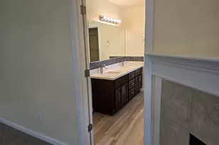 394 Golden Eagle St NW, Salem, OR 97304 - Photo 19