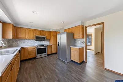 875 Jev Ct NW, Salem, OR 97304 - Photo 7