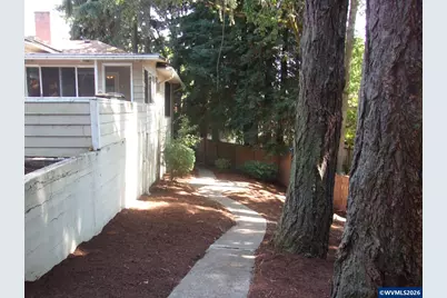 3929 Pringle Rd SE, Salem, OR 97302 - Photo 5