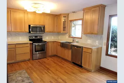 3929 Pringle Rd SE, Salem, OR 97302 - Photo 9