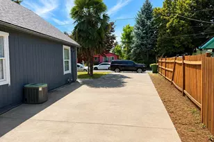 421 Stark St, Woodburn, OR 97071 - Photo 5