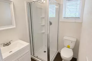 421 Stark St, Woodburn, OR 97071 - Photo 27